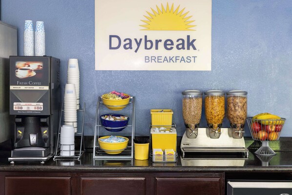 Free daily continental breakfast