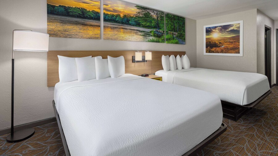 Days Inn by Wyndham Wurtsboro