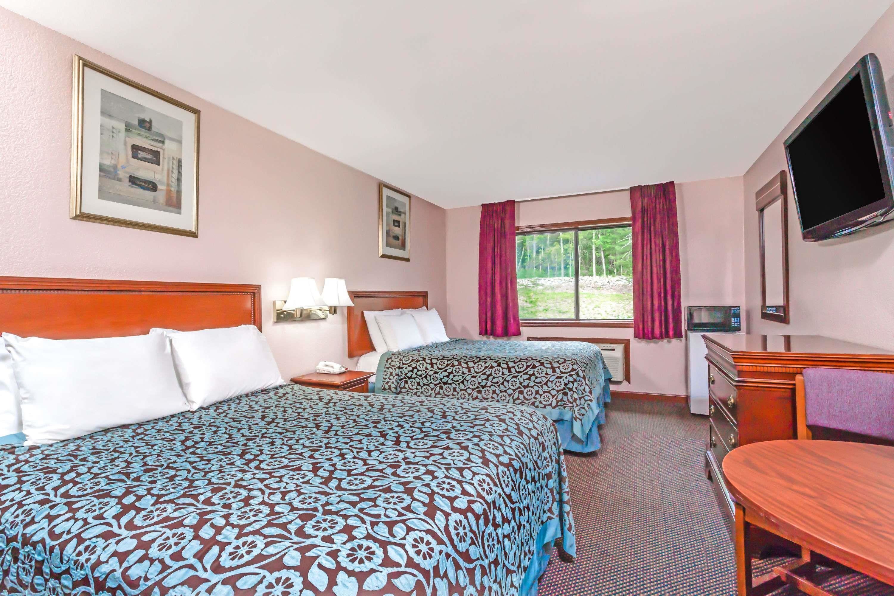 In-room safe, desk, iron/ironing board, free cots/infant beds