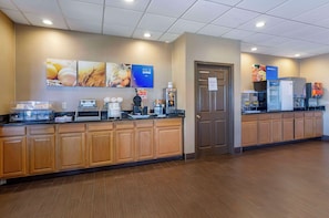 Free daily buffet breakfast