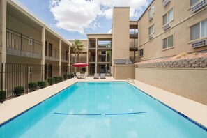 Seasonal outdoor pool