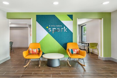 Spark by Hilton Knoxville North I-75