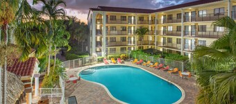 Holiday Inn & Suites Boca Raton - North by IHG