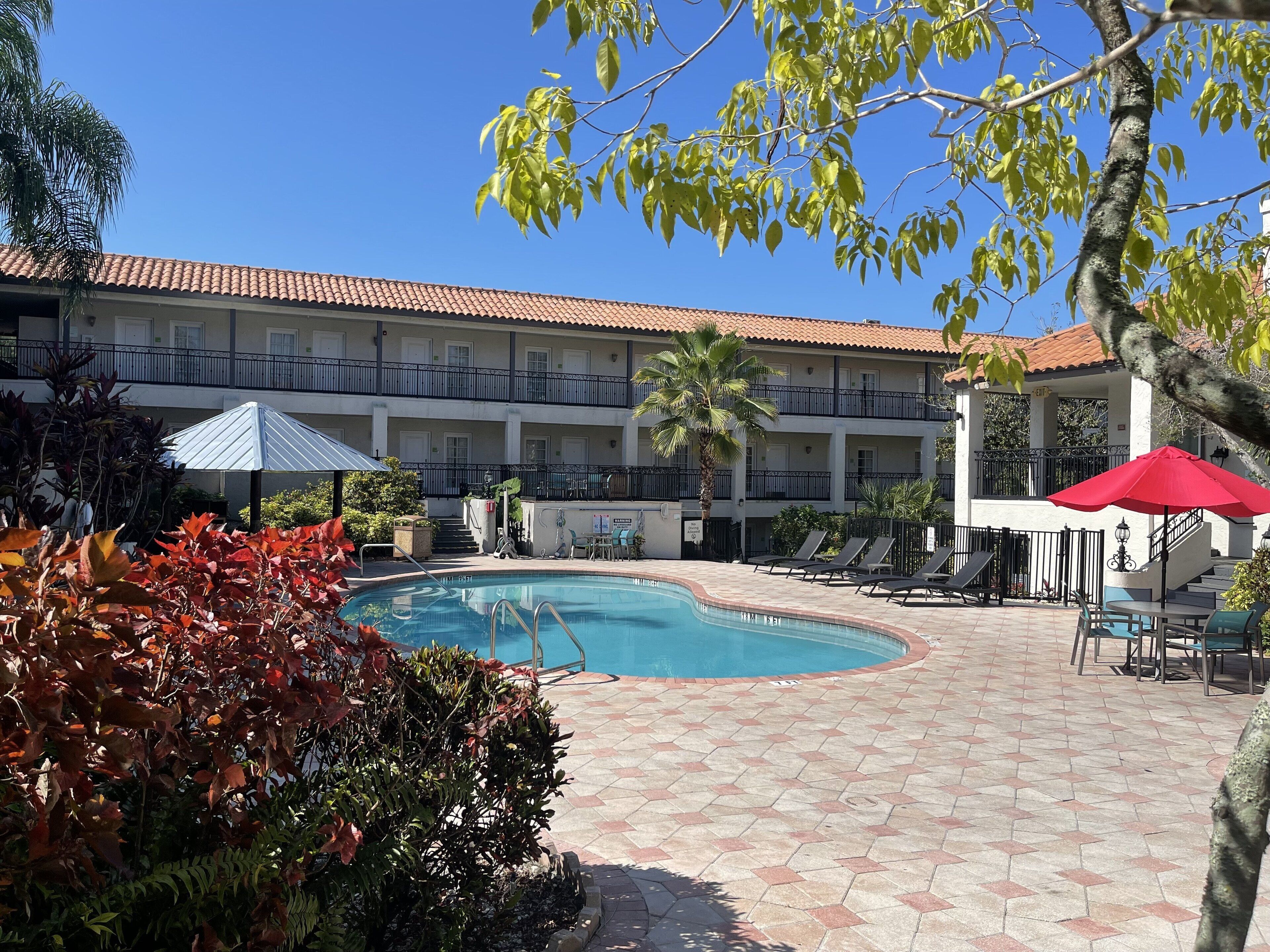 Photo - Red Roof Inn PLUS & Suites Tampa