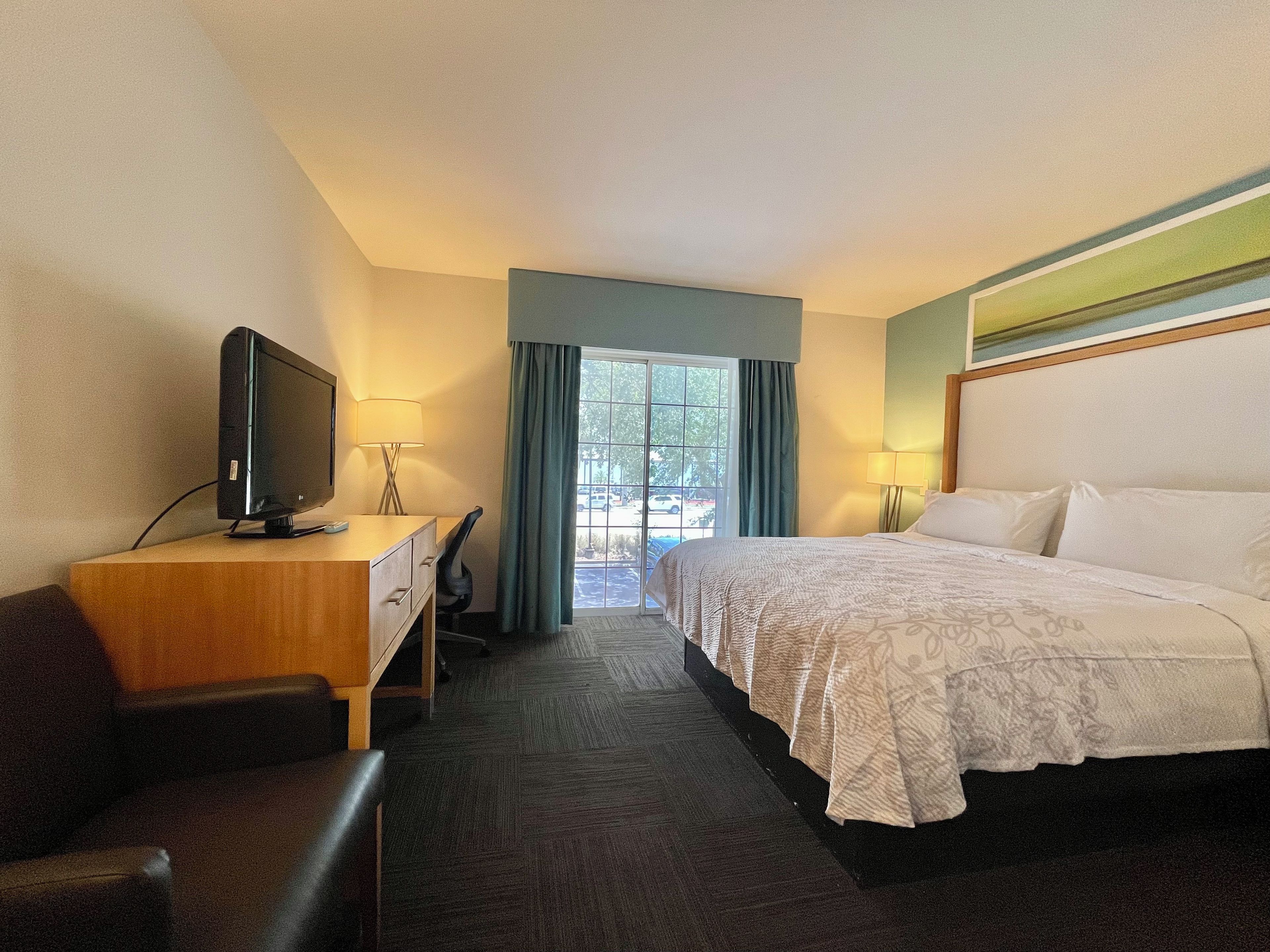 Foto - Red Roof PLUS+ & Suites Tampa - Busch Gardens