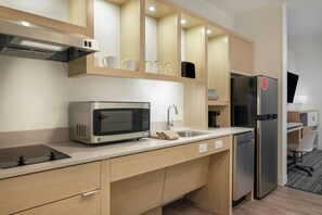 Studio Suite, 1 King Bed | Private kitchen | Full-size fridge, microwave, stovetop, dishwasher