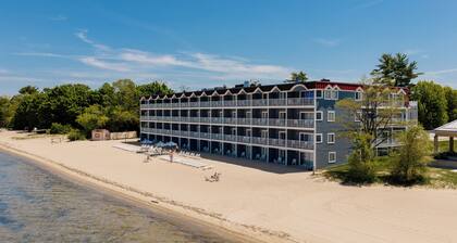 Bayshore Resort