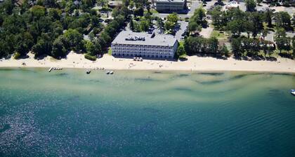 Bayshore Resort