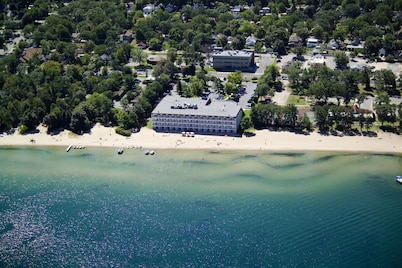 Bayshore Resort