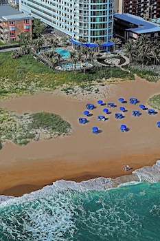 Hotel Exterior at Residence Inn Fort Lauderdale Pompano Beach / Oceanfront