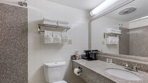 Unclassified image, 3 of 40, button - Quality Inn & Suites Lincoln South (Lincoln)