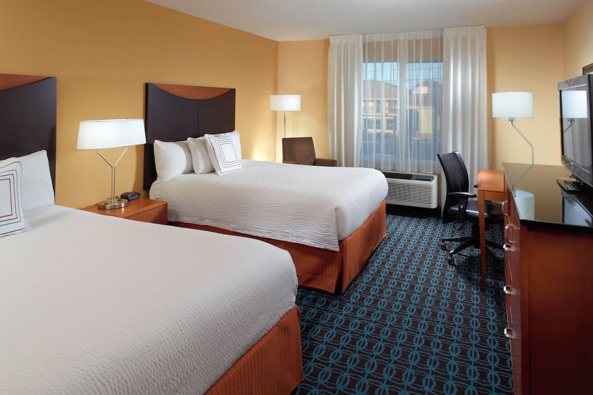 Premium bedding, in-room safe, desk, blackout curtains