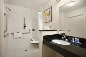 Room, 1 King Bed (Mobility/Hearing Access, Roll-in Shwr) | Bathroom | Free toiletries, hair dryer, towels