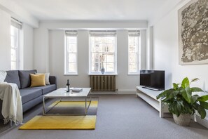 LCD-Fernseher, Pay-TV