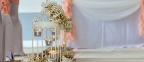 屋内結婚式場