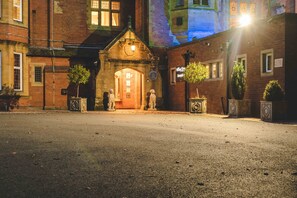 Exterior - The Mount Country Manor Hotel & Golf (Wolverhampton)