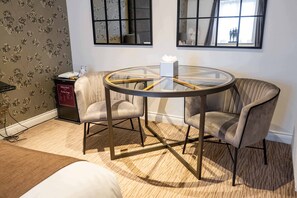 Executive Double or Twin Room | Desk, soundproofing, iron/ironing board, free WiFi
