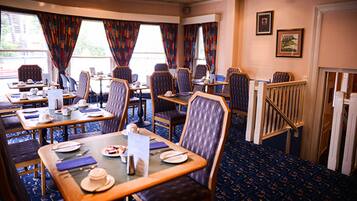 Engels ontbijt inbegrepen op werkdagen