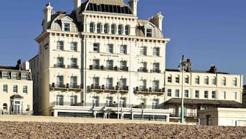 Façana frontal de l'allotjament