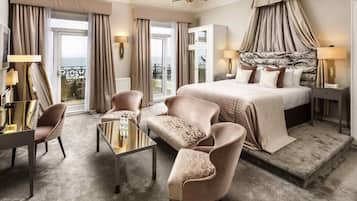 In-room safe, desk, iron/ironing board, free WiFi