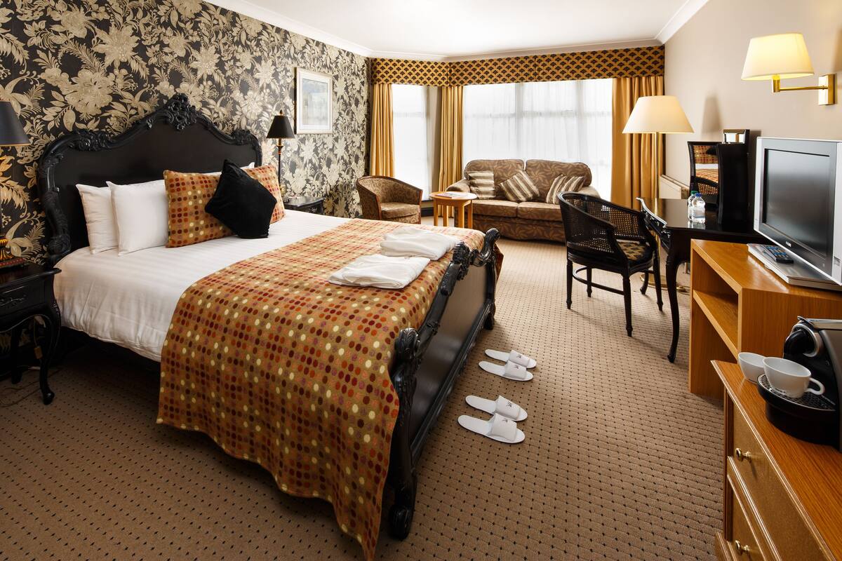 In-room safe, desk, iron/ironing board, free cots/infant beds