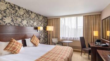 Privilege, Room, 1 Double Bed, Lake View, Lakeside | In-room safe, desk, iron/ironing board (on request)