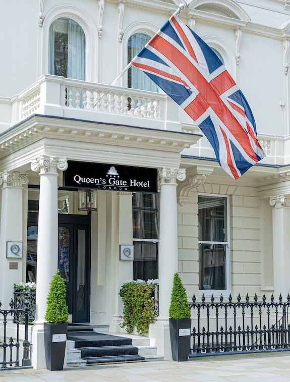 The Old Queens interior 4