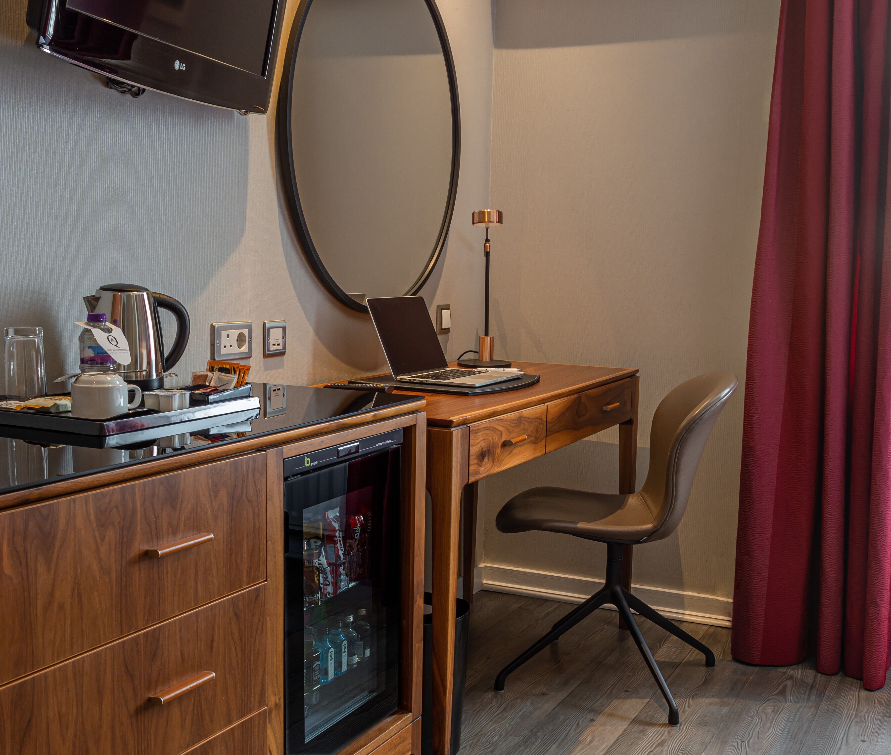 1 bedroom, minibar, in-room safe, desk