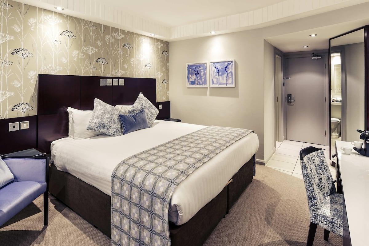 Classic Room, 1 Katil Kelamin (Double) | Meja, seterika/papan seterika, Wi-fi percuma, cadar katil