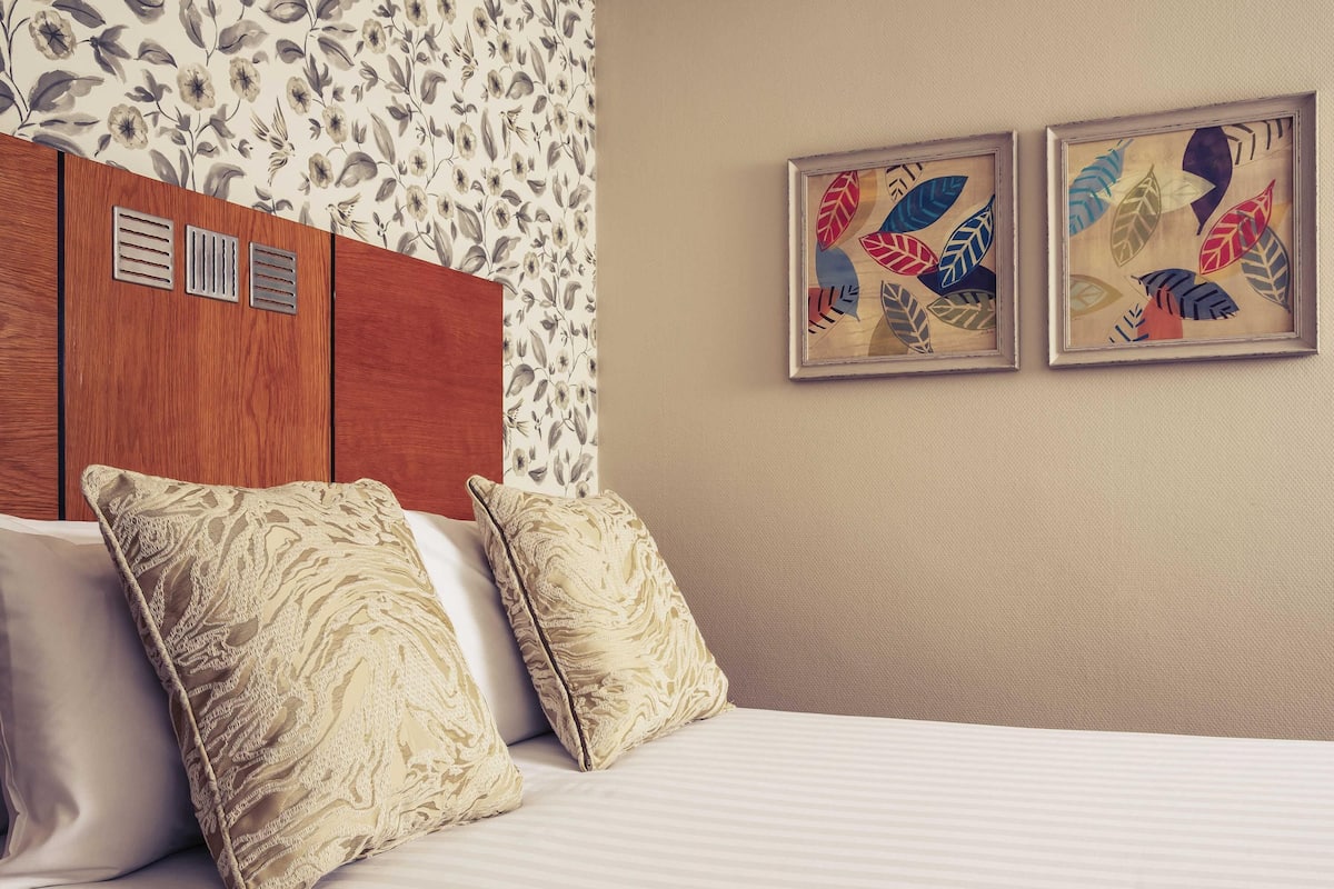 Rom – classic, 1 enkeltseng | Skrivebord, strykejern/-brett, wi-fi (inkludert) og sengetøy