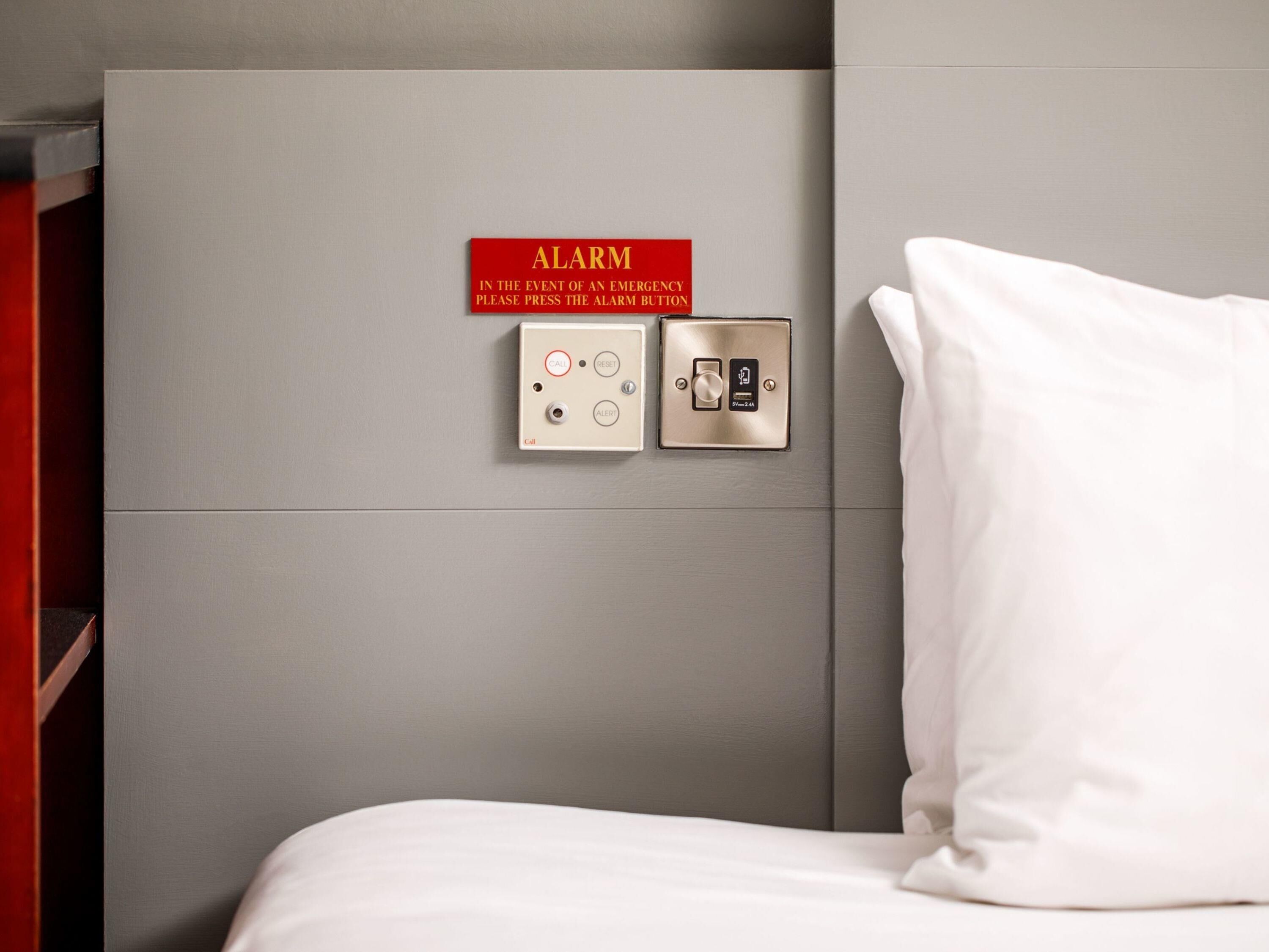 In-room safe, desk, iron/ironing board (on request), cribs (free)