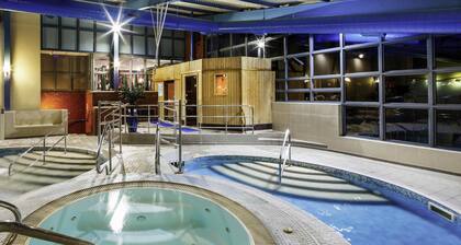 Mercure Chester Abbots Well Hotel