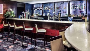 Bar (on property) - Mercure Chester Abbots Well Hotel (Chester)