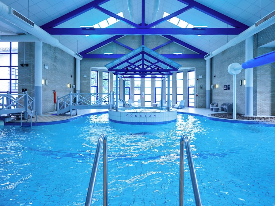 Indendørs pool, liggestole