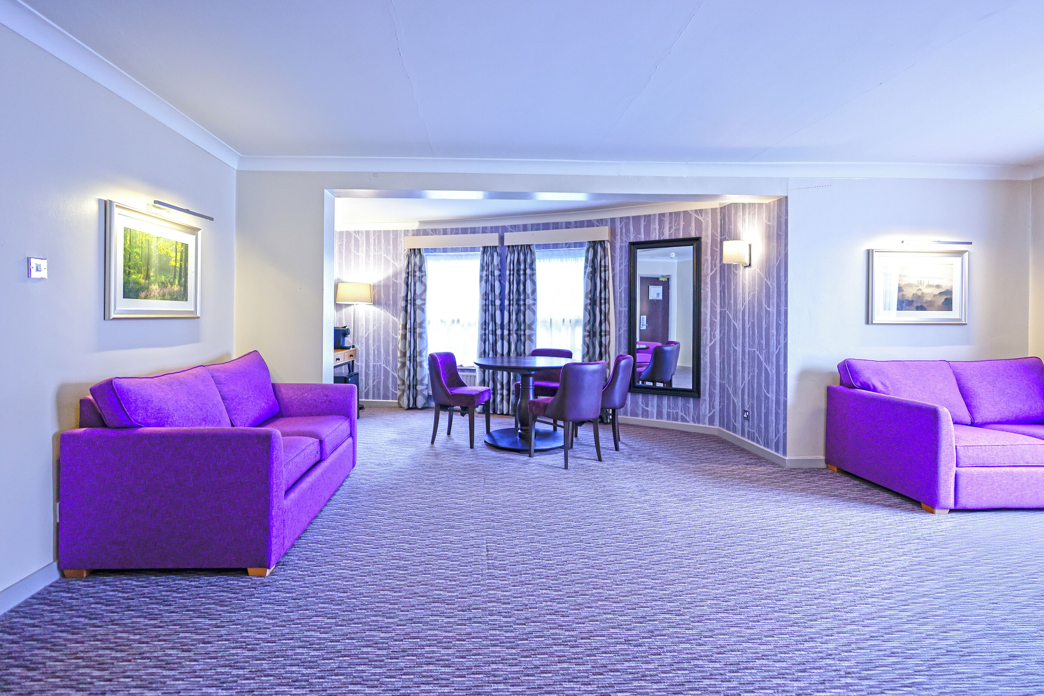 Junior Suite | In-room safe, desk, laptop workspace, soundproofing