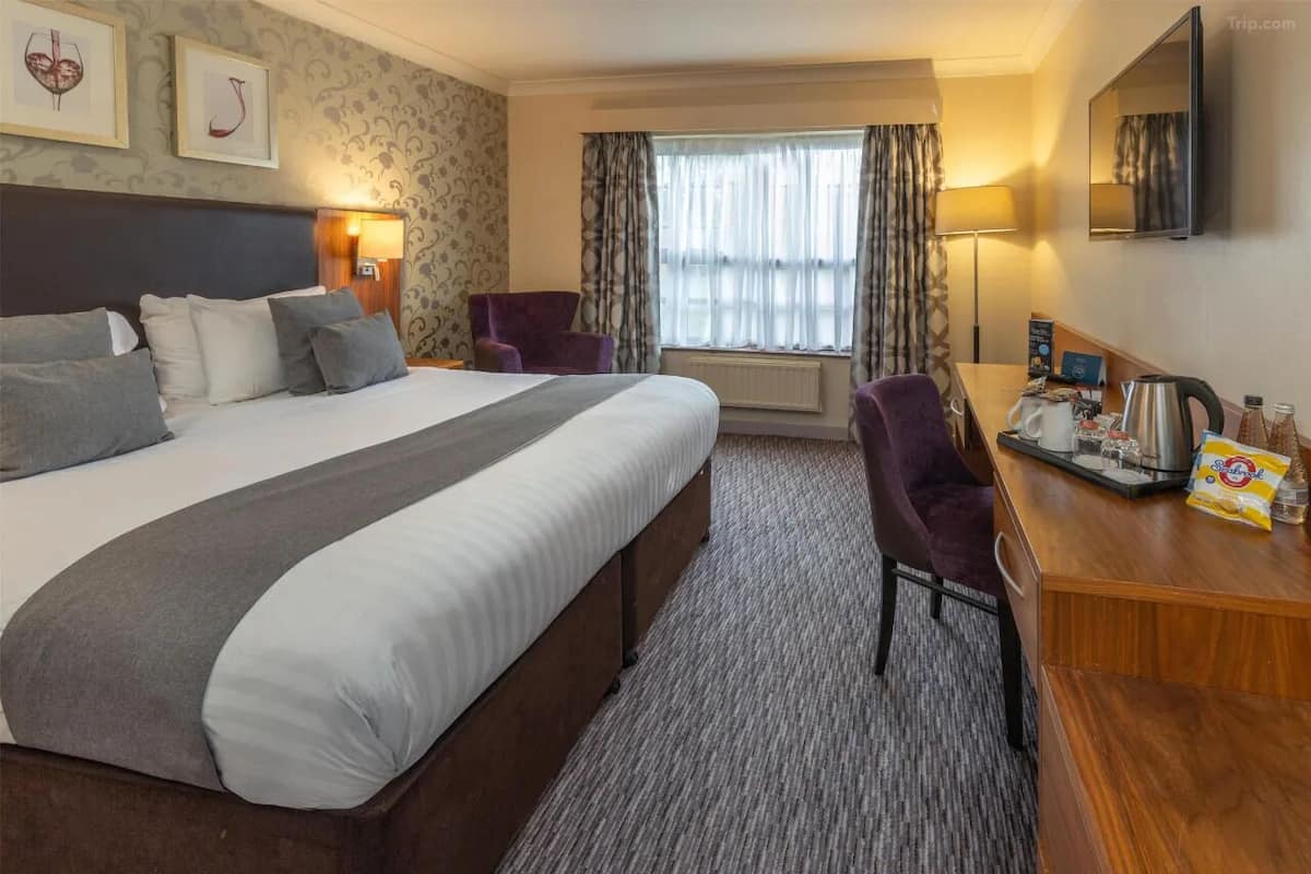 Junior-sviitti | Huoneen varustelu