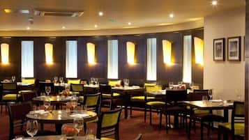 Frühstück, Mittagessen und Abendessen