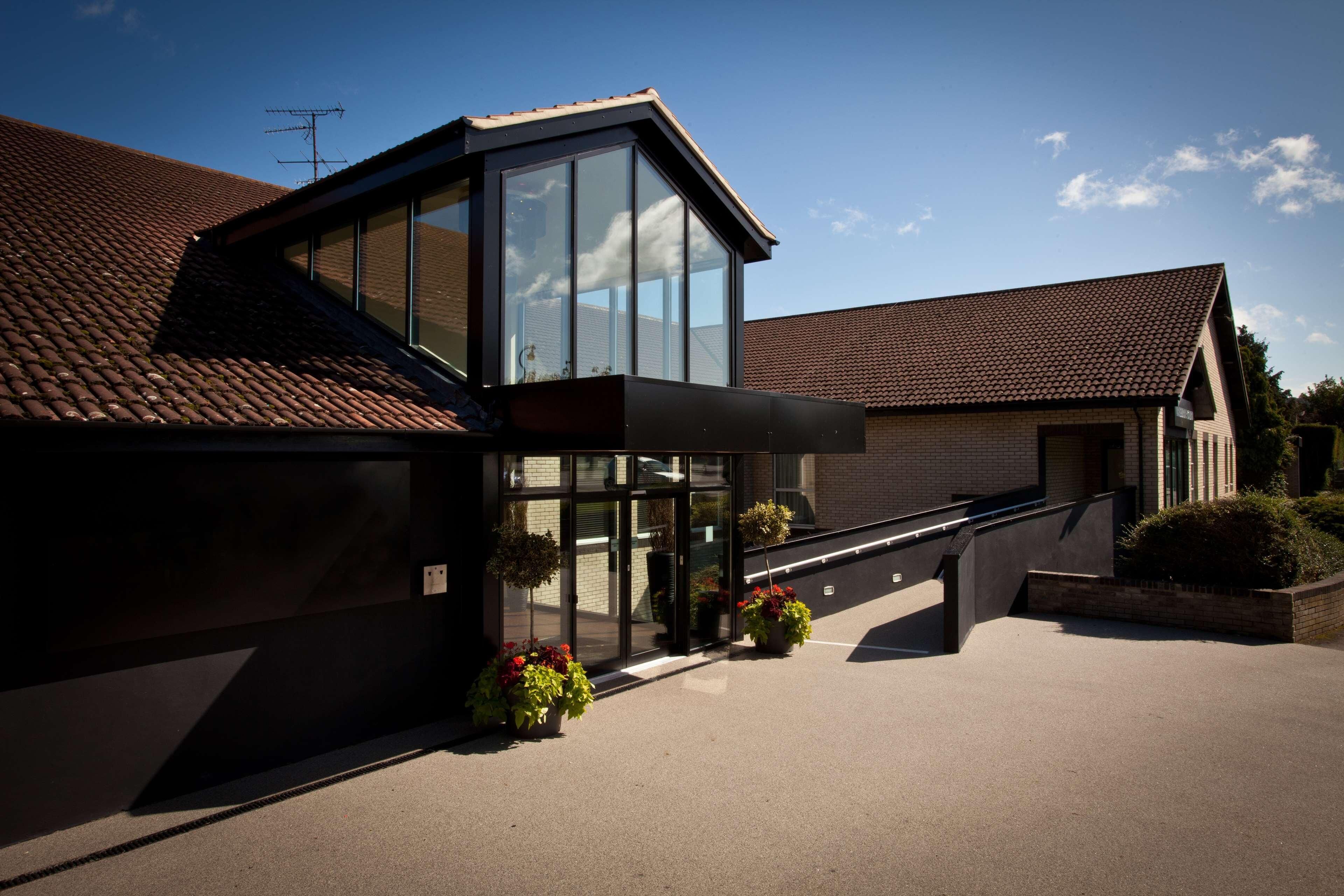 واجهة المنشأة