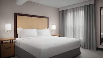 Down comforters, in-room safe, desk, blackout drapes