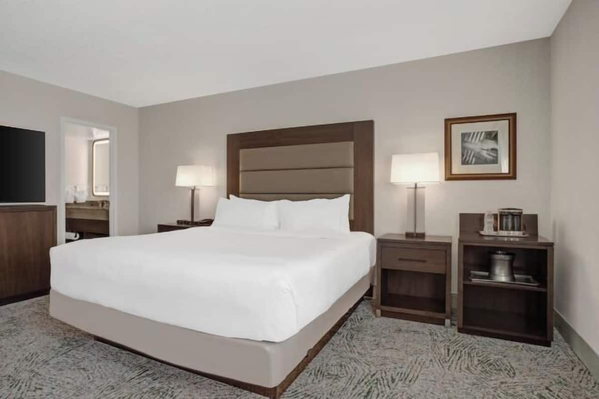 Literie hypoallergénique, coffres-forts dans les chambres