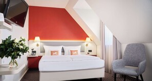Chambre familiale (Connecting Rooms) | Literie hypoallergénique, coffre-fort, bureau, système d’insonorisation