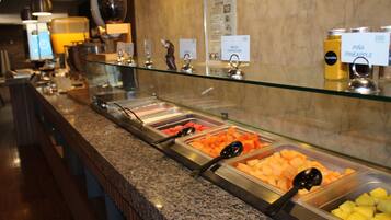 Daily buffet breakfast for a fee