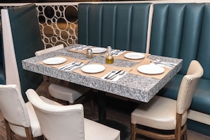 Breakfast, lunch, dinner served; international cuisine, garden views