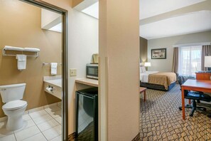 Desk, blackout curtains, iron/ironing board, free WiFi