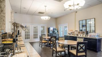 Free daily buffet breakfast