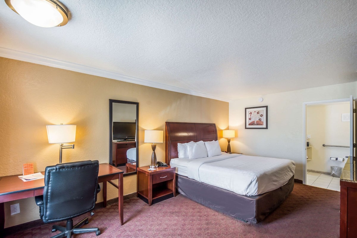 Pillow-top beds, in-room safe, desk, blackout curtains
