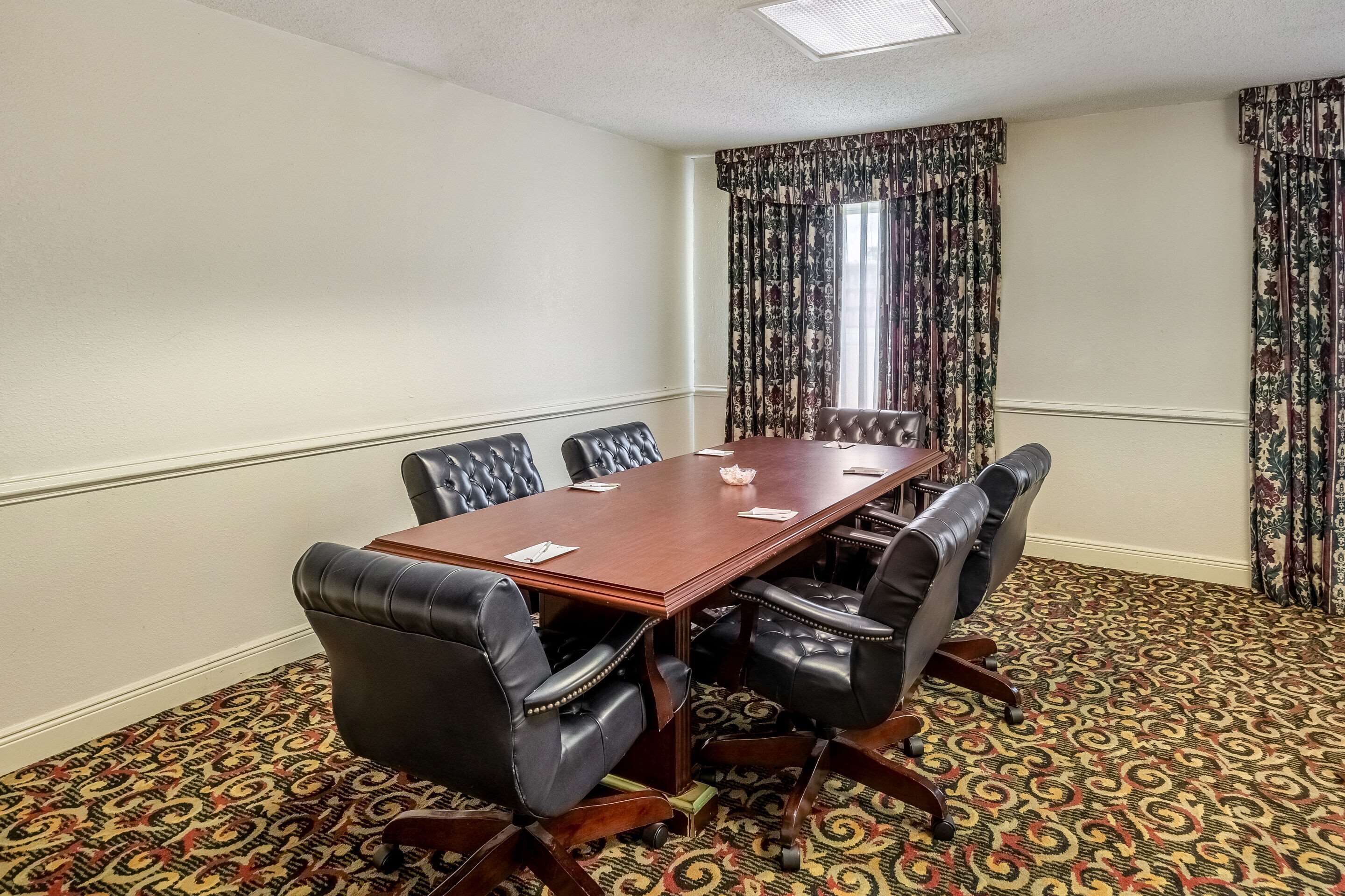 Foto - Clarion Inn & Suites Central Clearwater Beach