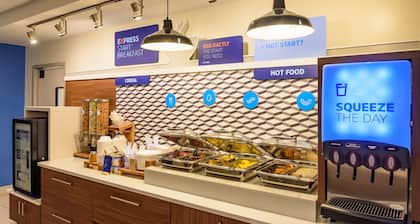 Holiday Inn Express Charleston by IHG