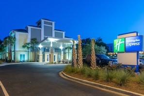 Front of property - evening/night