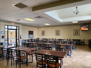 Free buffet breakfast